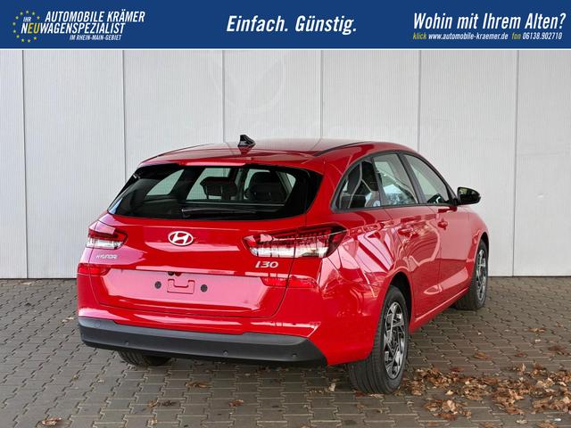 Hyundai i30 Kombi Style 1.5 T-GDI mHEV 140PS 6MT / PDC V. & H. m. Kamera LED Navi Alu 16 