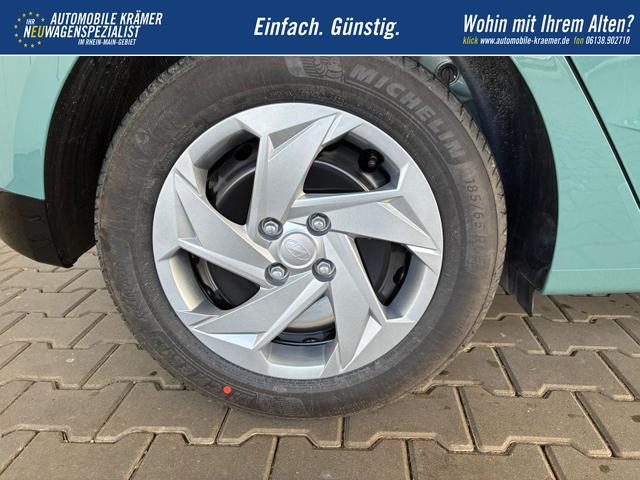 Hyundai i20 Comfort 1.0 T-GDi 7DCT / Navi Tempomat Sitz + Lenkradheizung PDC Hinten mit Kamera 