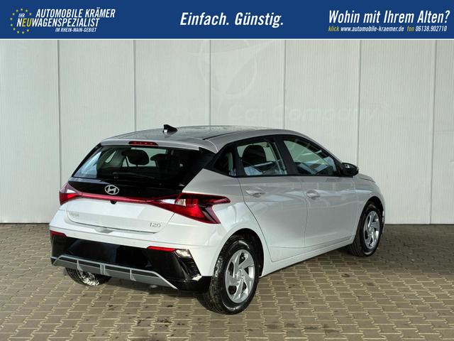 Hyundai i20 Comfort 1.0 T-GDi 7DCT / Navi Tempomat Sitz + Lenkradheizung PDC Hinten mit Kamera 