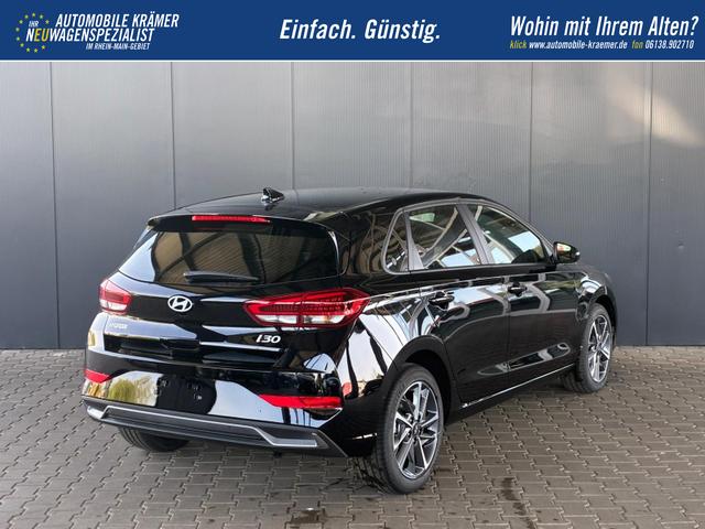 Hyundai i30 Comfort Plus 1.0 T-GDI Navi / PDC V+H mit Kamera Shz Vorne LED Alu 17'' 
