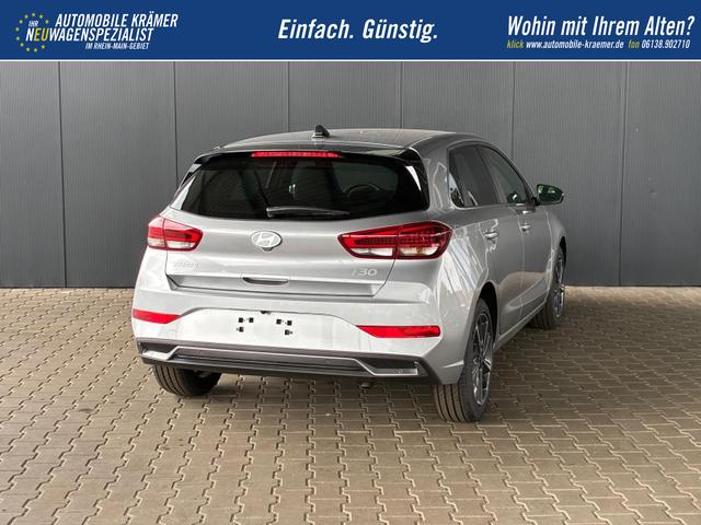 Hyundai i30 Comfort Plus 1.0 TGDI DCT / ACC Keyless Totwinkelassis. PDC V&H + Kamera Sitz Lenkradheizung LED Alu 17'' 