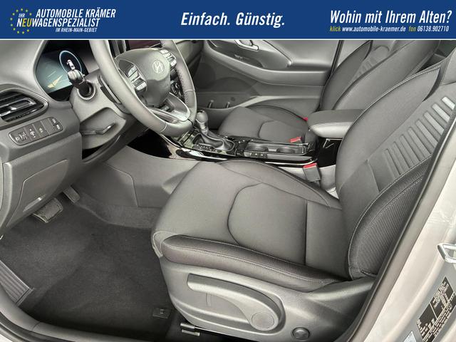 Hyundai i30 Kombi Comfort Plus 1.0 TGDI DCT / Navi Sitz + Lenkradheizung PDC V&H Kamera LED Alu 17" 
