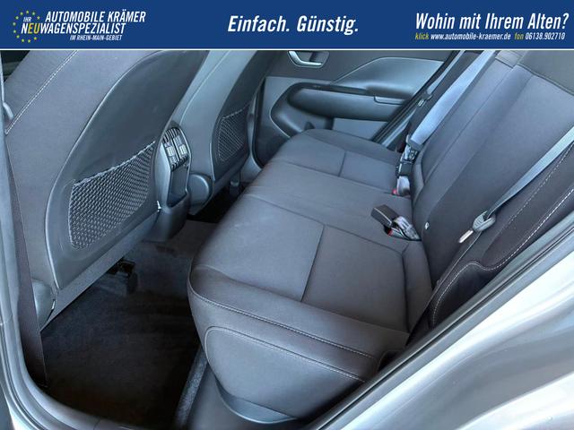 Hyundai KONA Comfort Plus 1.6 T-GDI DCT 4WD / Navi ACC Keyless Sitz + Lenkradheiz. Schiebedach LED Alu 18" 