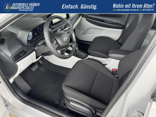 Hyundai i20 Smart 1.0 T-GDi 90PS 7-DCT AT / Tempomat Navi PDC hinten Kamera Sitz + Lenkradheizung Alu 16'' 