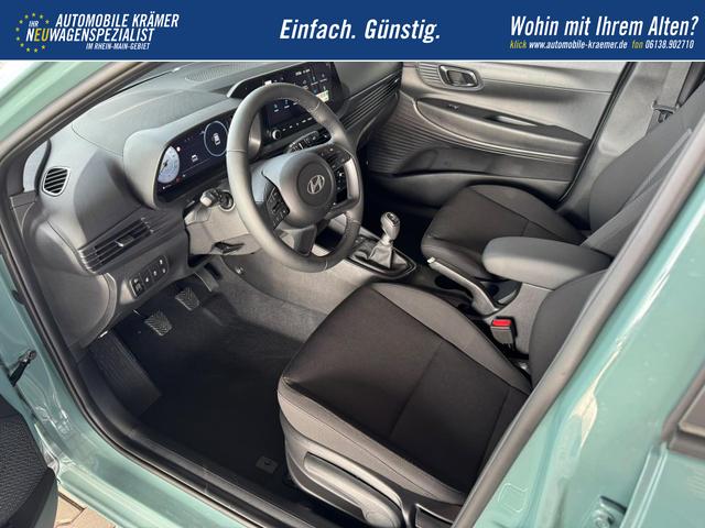 Hyundai i20 Smart 1.0 T-GDi 90PS 6MT Black Pack / Kamera Navi Fernlichtassistent Spurhalteassistent Tempomat Sitz + Lenkradheizung 