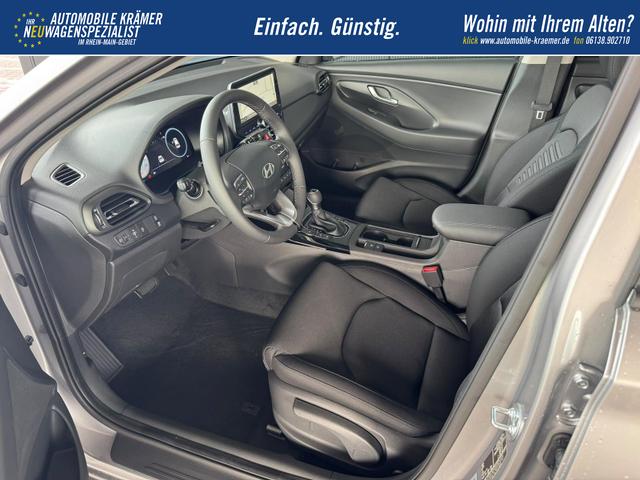 Hyundai i30 Kombi Comfort Line 1.6 T-GDI 2WD 7-DCT AT / Tempomat Kamera PDC vorne + hinten Sitz Lenkradheizung LED Alu 16'' 