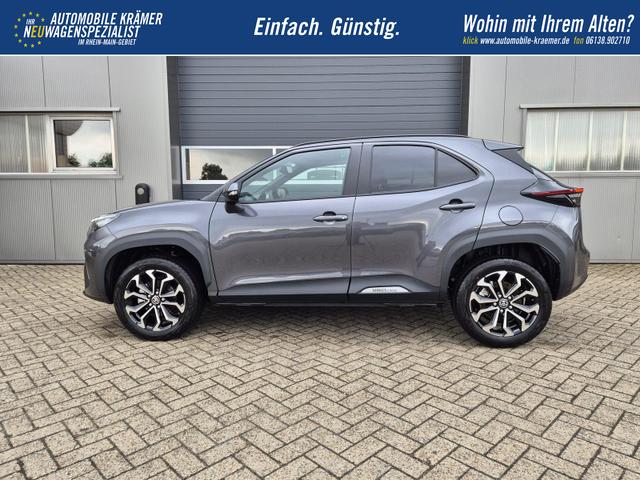 Toyota Yaris Cross 1.5VVT-iE 130PS Automatik Teamplayer Klimaautomatik Sitzheizung Lenkradheizung PDC v+h Rückf.Kamera 17-LM abged.Scheiben 2xKeyless DAB+ Bluetooth Touchscreen Apple CarPlay Android Auto 