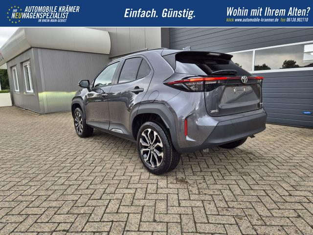 Toyota Yaris Cross 1.5VVT-iE 130PS Automatik Teamplayer Klimaautomatik Sitzheizung Lenkradheizung PDC v+h Rückf.Kamera 17-LM abged.Scheiben 2xKeyless DAB+ Bluetooth Touchscreen Apple CarPlay Android Auto 