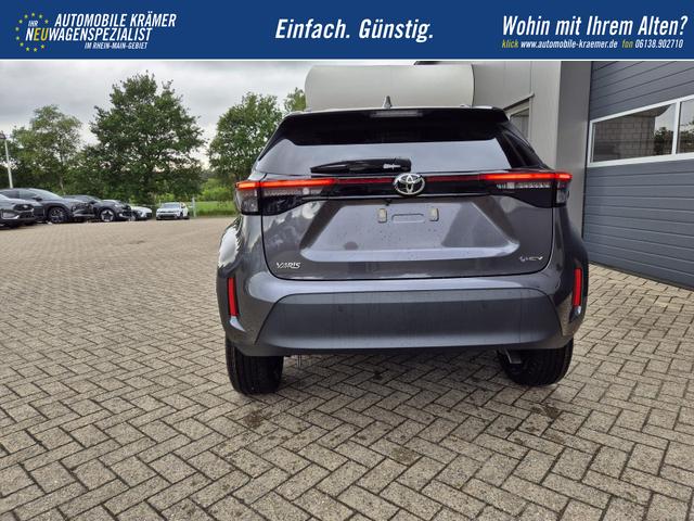 Toyota Yaris Cross 1.5VVT-iE 130PS Automatik Teamplayer Klimaautomatik Sitzheizung Lenkradheizung PDC v+h Rückf.Kamera 17-LM abged.Scheiben 2xKeyless DAB+ Bluetooth Touchscreen Apple CarPlay Android Auto 