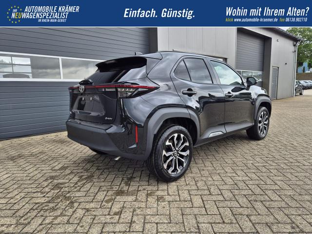 Toyota Yaris Cross 1.5VVT-iE 130PS Automatik Teamplayer Klimaautomatik Sitzheizung Lenkradheizung PDC v+h Rückf.Kamera 17-LM abged.Scheiben 2xKeyless DAB+ Bluetooth Touchscreen Apple CarPlay Android Auto 