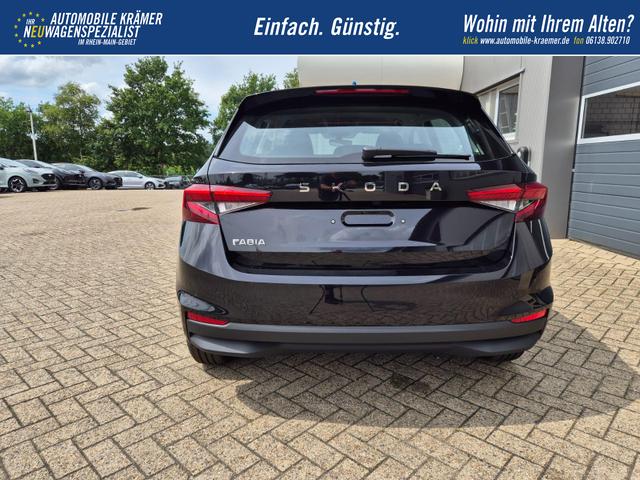 Skoda Fabia 1.0 TSI 115PS DSG Selection 5-türig Rückf.Kamera Parksensoren Sitzheizung Multifunktionslenkrad Klima Skoda-Radio Bluetooth Touchscreen Tempomat Nebelsch. Apple CarPlay + Android Auto 