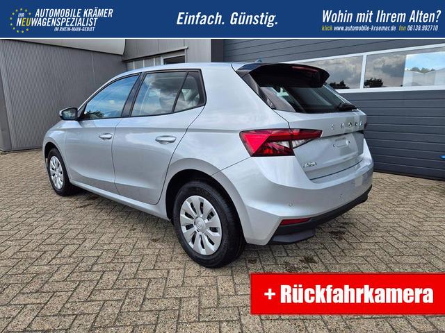 Skoda Fabia 1.0 TSI 115PS DSG Selection 5-t&uuml;rig R&uuml;ckf.Kamera Parksensoren Sitzheizung Multifunktionslenkrad Klima Skoda-Radio Bluetooth Touchscreen Tempomat Nebelsch. Apple CarPlay + Android Auto 