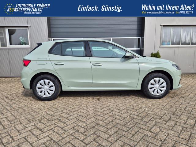 Skoda Fabia 1.0 TSI 95PS Selection 5-t&uuml;rig R&uuml;ckf.Kamera Parksensoren Sitzheizung Multifunktionslenkrad Klima Skoda-Radio Bluetooth Touchscreen Tempomat Nebelsch. Apple CarPlay + Android Auto 