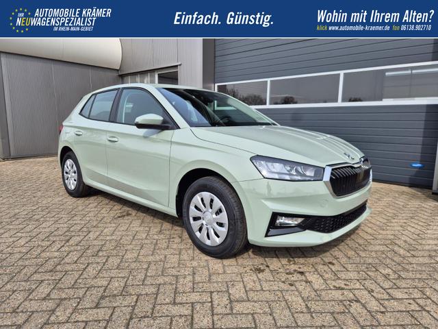 Skoda Fabia 1.0 TSI 95PS Selection 5-t&uuml;rig R&uuml;ckf.Kamera Parksensoren Sitzheizung Multifunktionslenkrad Klima Skoda-Radio Bluetooth Touchscreen Tempomat Nebelsch. Apple CarPlay + Android Auto 