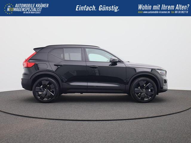 Volvo XC40 2.0 Black Edition Plus B4 Mild-Hybrid 197PS Automatik elektr. PanoDach R&uuml;ckf.Kamera PDC v+h ACC el.Heckklappe Harma/Kadon-Sound Klimaautomatik Sitzheizung Lenkradheizung Apple CarPlay Android Auto 20-LM 