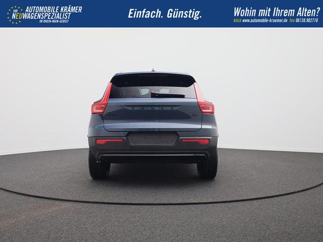 Volvo XC40 2.0 Black Edition Plus B4 Mild-Hybrid 197PS Automatik elektr. PanoDach R&uuml;ckf.Kamera PDC v+h ACC el.Heckklappe Harman/Kardon-Sound Klimaautomatik Sitzheizung Lenkradheizung Apple CarPlay Android Auto 20-LM 