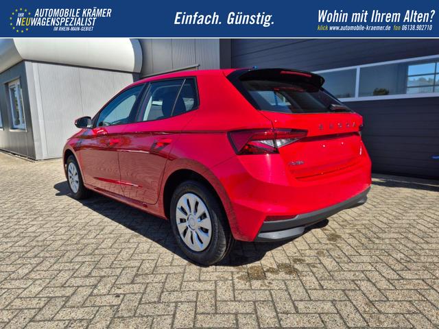 Skoda Fabia 1.0 TSI 95PS Selection 5-t&uuml;rig R&uuml;ckf.Kamera Parksensoren Sitzheizung Multifunktionslenkrad Klima Skoda-Radio Bluetooth Touchscreen Tempomat Nebelsch. Apple CarPlay + Android Auto 