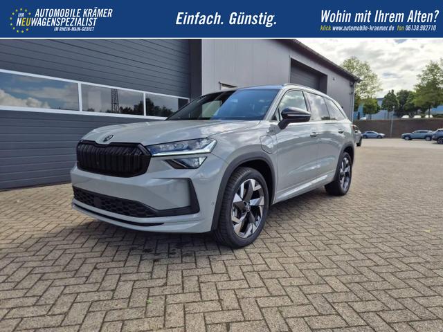 Skoda Kodiaq Sportline 1.5 TSI 204PS PHEV DSG schwenkb. AHK elektr. PanoDach HUD Alcantara PDC v+h 360&deg;Kamera CANTON Sound Klimaautomatik Sitzheizung Lenkradheizung Navi Apple CarPlay Android Auto 2xKeyless 19"LM vollelektr. Reichweite 116KM 