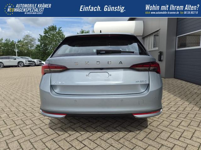 Skoda Octavia Combi 1.5 TSI 150PS m-HEV DSG Selection AHK Klimaautomatik ACC PDC v+h R&uuml;ckf.Kamera Sitzheizung TWA Apple CarPlay Android Auto 16"LM 