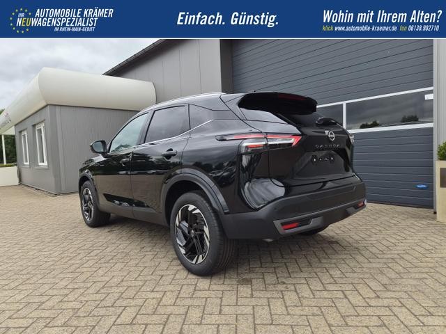 Nissan Qashqai 1.3 DIG-T MHEV 158 PS X-Tronic N-Connecta Teil-Leder PanoGlasdach Klimaautomatik Sitzheizung Lenkradheizung Navi ACC PDC v+h 360&deg;Kamera DAB Bluetooth Touchscreen Apple CarPlay Android Auto 18"LM 