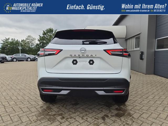Nissan Qashqai 1.3 DIG-T MHEV 158 PS X-Tronic N-Connecta Teil-Leder PanoGlasdach Klimaautomatik Sitzheizung Lenkradheizung Navi ACC PDC v+h 360&deg;Kamera DAB Bluetooth Touchscreen Apple CarPlay Android Auto 18"LM 