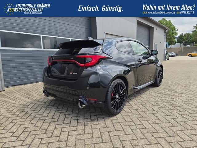 Toyota GR Yaris 1.6 Turbo 280PS 4x4 High Performance Klimaautomatik Lenkradheizung Sitzheizung JBL Premiumsound Navi Bluetooth DAB Apple CarPlay Android Auto2x Keyless ACC R&uuml;ckf.Kamera PDC v+h 18-LM 