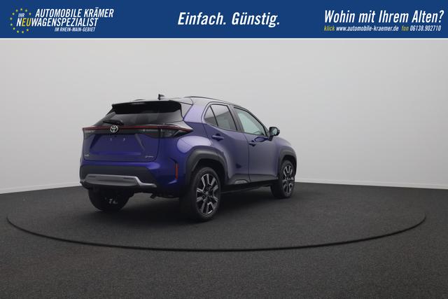 Toyota Yaris Cross 1.5-l 130PS HEV Automatik Style Matrix-LED elektr. Heckklappe Sitzheizung Lenkradheizung Klimaautomatik Navi Bluetooth wireless Apple CarPlay + Android Auto ACC PDC v+h R&uuml;ckf.Kamera 18"LM 