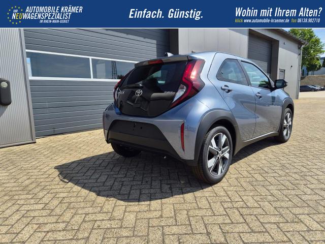 Toyota Aygo X Pure 1.5 Hybrid 116PS Automatik Sitzheizung Klimaautomatik AbstandsTempomat Multifunktionslenkrad Radio Bluetooth Touchscreen Apple CarPlay + Android Auto 
