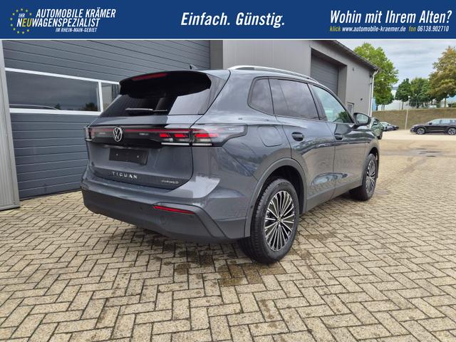 Volkswagen Tiguan Life 1,5 l eHybrid OPF 204PS DSG elekt.AHK Design Paket Matrix-Scheinw. elektr. Heckklappe Sitzheizung Lenkradheizung Frontscheibe beheizb. R&uuml;ckf.Kamera Klimaautomatik VW-Radio Bluetooth wireless Apple CarPlay + Android Auto PDC v+h ACC 2xKeyless 