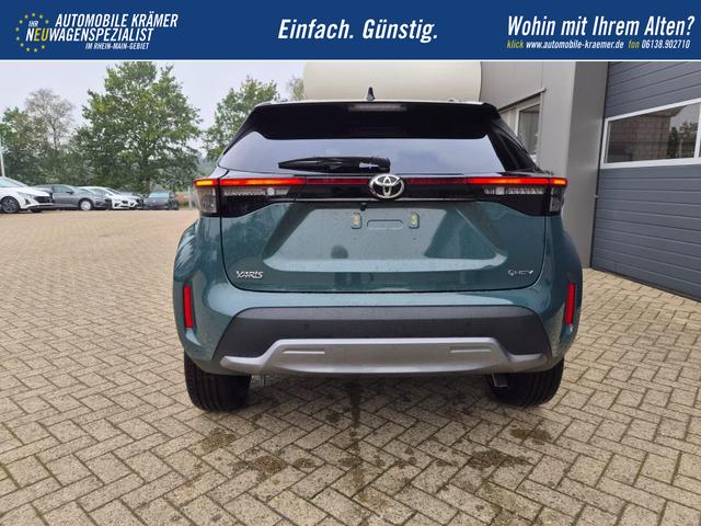 Toyota Yaris Cross 1.5-l 130PS HEV Automatik Style Matrix-LED 4xKamera elektr. Heckklappe Sitzheizung Lenkradheizung Klimaautomatik Navi Bluetooth wireless Apple CarPlay + Android Auto ACC PDC v+h 18"LM 