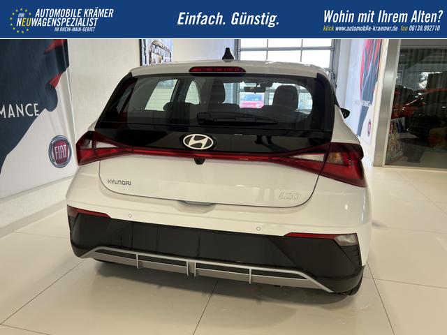 Hyundai i20 1,2 Comfort Atlas White, Beispielbilder, ggf. teilweise mit Sonderausstattung