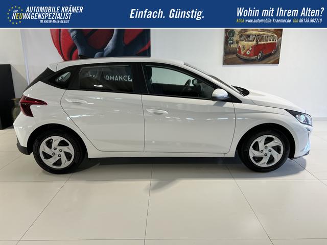 Hyundai i20 1,2 Comfort Atlas White, Beispielbilder, ggf. teilweise mit Sonderausstattung