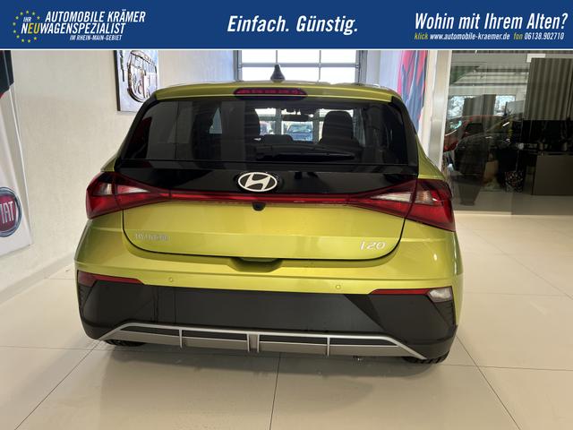 Hyundai i20 1,2 Family Lucid Lime metallic