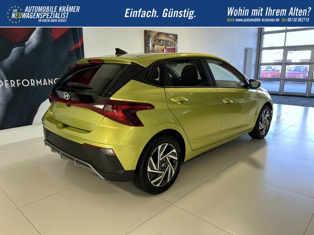 Hyundai i20 1,2 Family Lucid Lime metallic