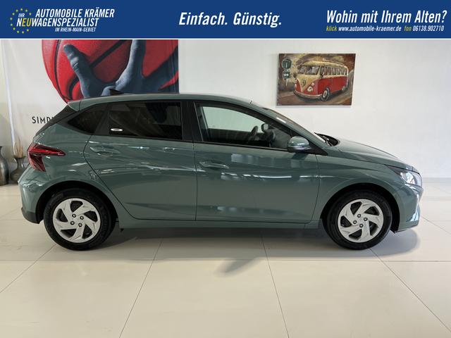 Hyundai i20 GO! Mangrove Green, Beispielbilder, ggf. teilweise mit Sonderausstattung