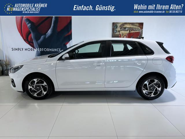 Hyundai i30 GO Atlas White