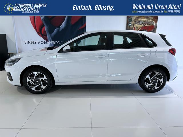 Hyundai i30 GO Atlas White