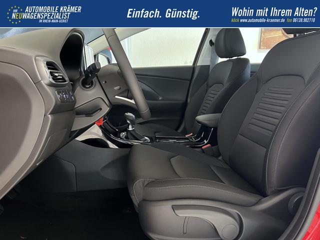 Hyundai i30 Go Engine Red