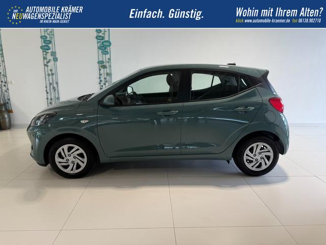 Hyundai i10 GO Mangrove Green