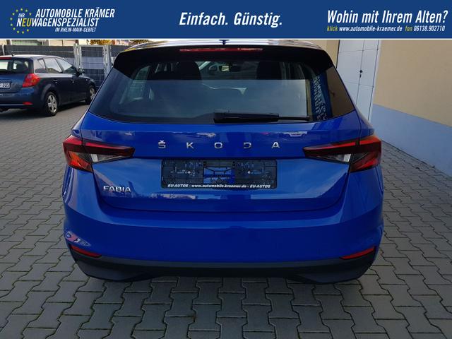 Skoda / Fabia / Blau / Ambition Plus / / , Beispielbilder, ggf. teilweise mit Sonderausstattung