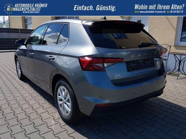 Skoda / Fabia / Grau / Top Selection / / DSG Graphite Grau Metallic 