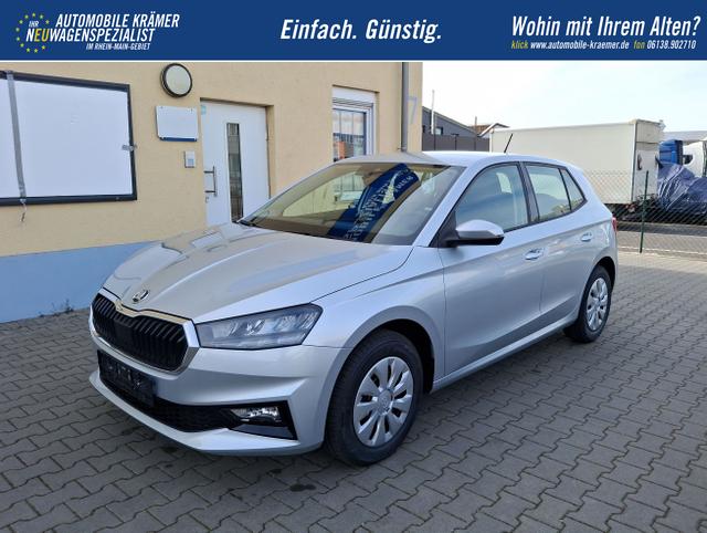 Skoda / Fabia / Silber / Basis / / 