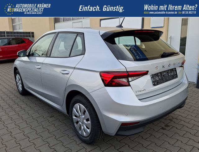 Skoda / Fabia / Silber / Basis / / 