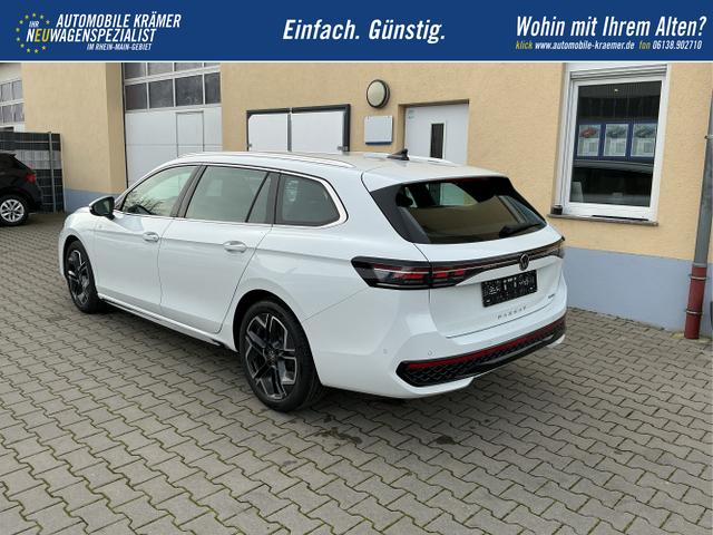 Volkswagen / Passat Variant / Wei&szlig; / R-Line / Pure White / , Beispielbilder, ggf. teilweise mit Sonderausstattung