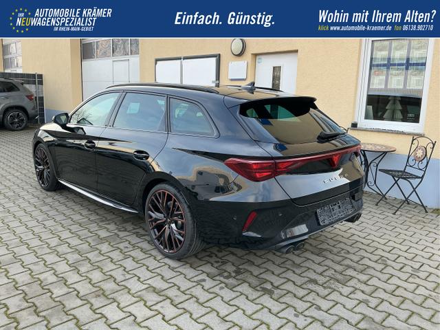Cupra / Leon Sportstourer / Schwarz / Sp VZ AHK / Midnight Black / , Beispielbilder, ggf. teilweise mit Sonderausstattung