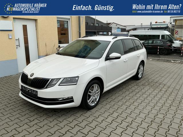 Skoda / Octavia Combi / Wei&szlig; / / / Style LED NAVI KESSY el. Heckklappe 8fach Bereift