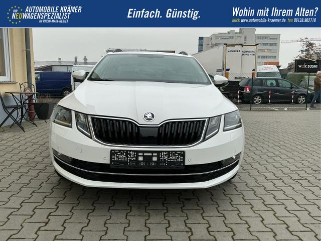 Skoda / Octavia Combi / Wei&szlig; / / / Style LED NAVI KESSY el. Heckklappe 8fach Bereift