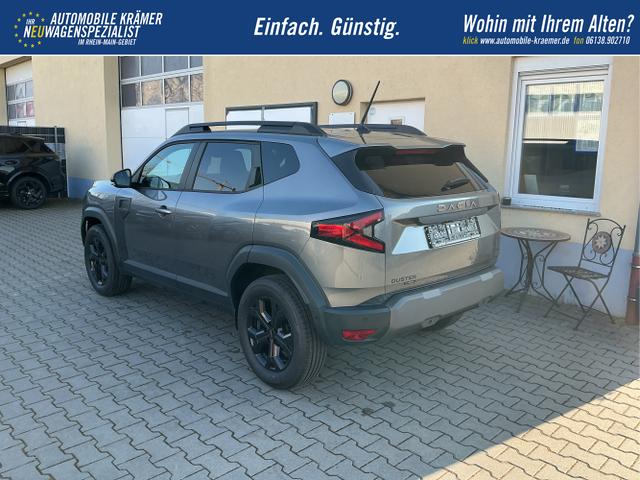 Dacia / Duster / Grau / Extreme / Grey Schiste Metalic / , Beispielbilder, ggf. teilweise mit Sonderausstattung