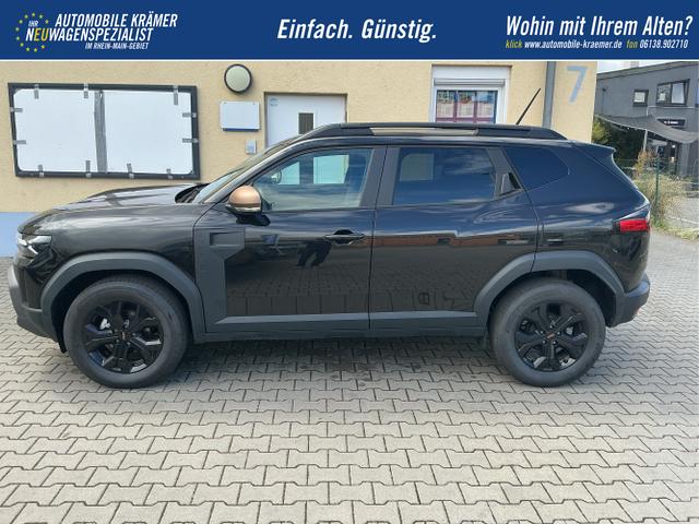 Dacia / Duster / Schwarz / Extreme / Black Nacre / , Beispielbilder, ggf. teilweise mit Sonderausstattung