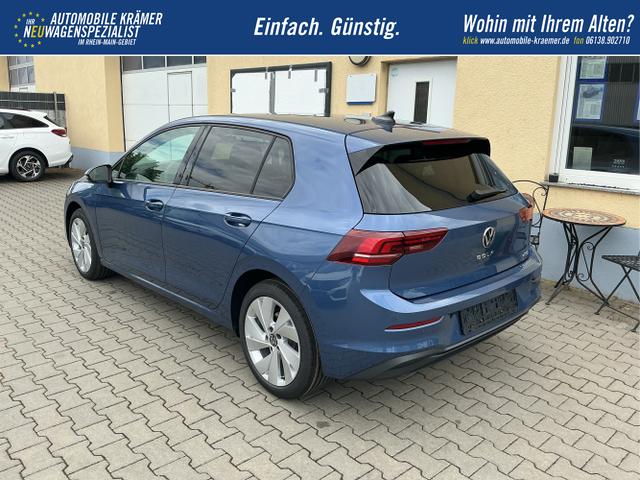Volkswagen / Golf / Blau / Limited / Anemonenblau Metalic / , Beispielbilder, ggf. teilweise mit Sonderausstattung
